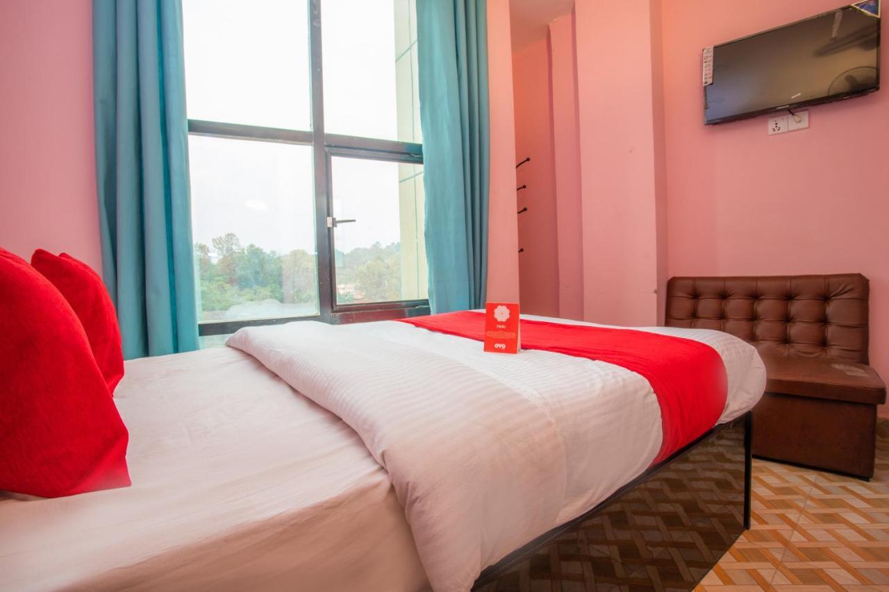Oyo 142 Co International Guest House Катманду Экстерьер фото